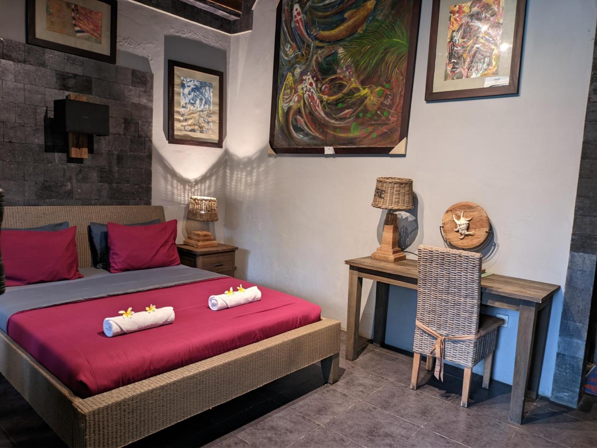 Astuti Gallery Homestay Jogjacarta Exterior foto